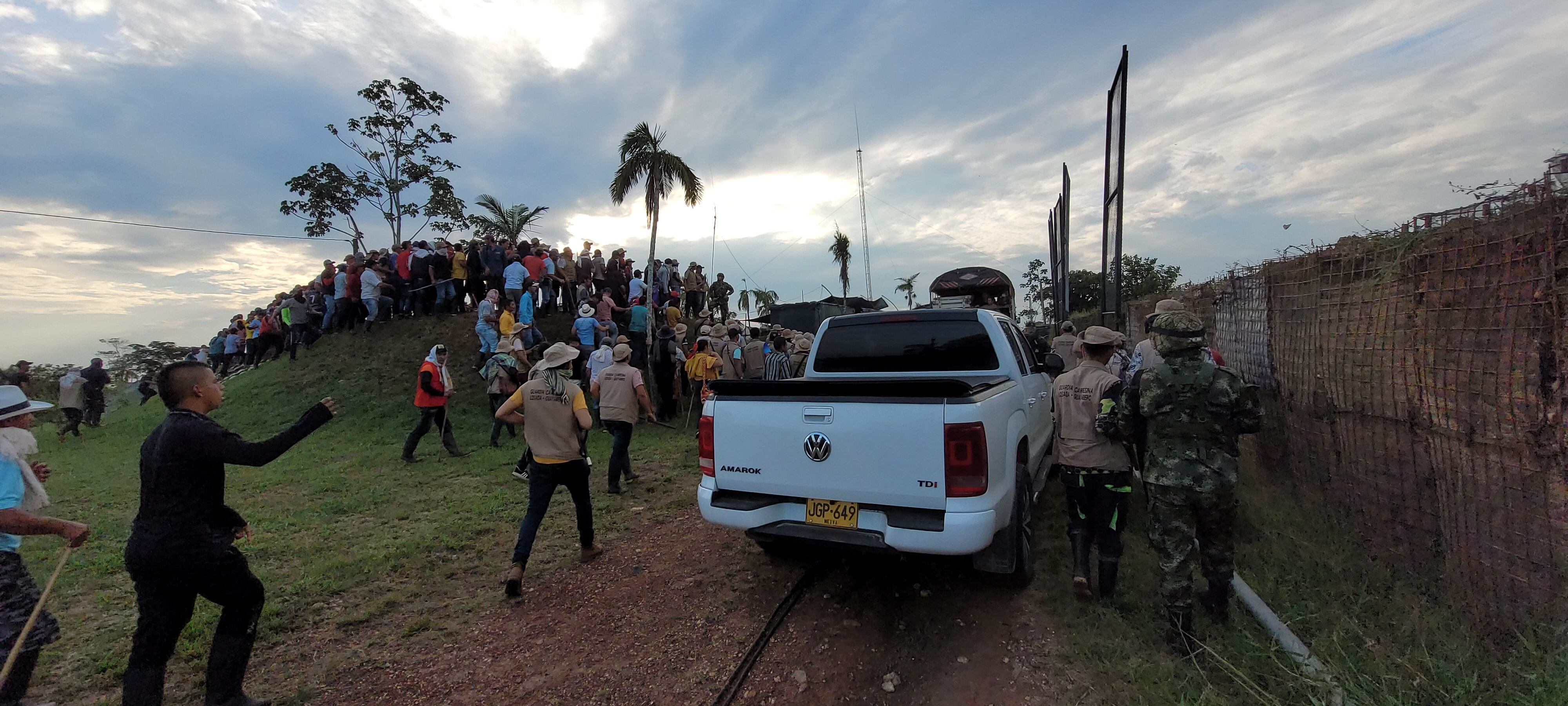 liberación uniformados del Esmad