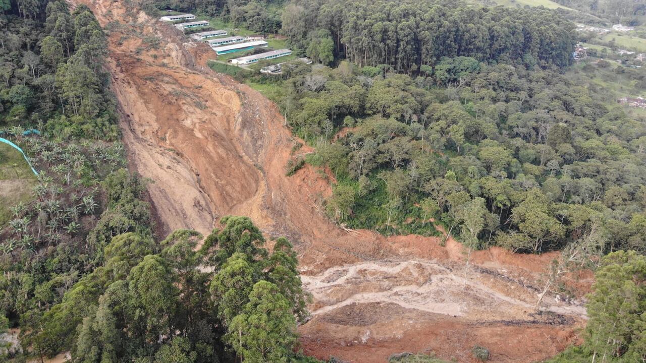 Emergencia ocurrida en el corregimiento San Antonio de Prado de Medellín.