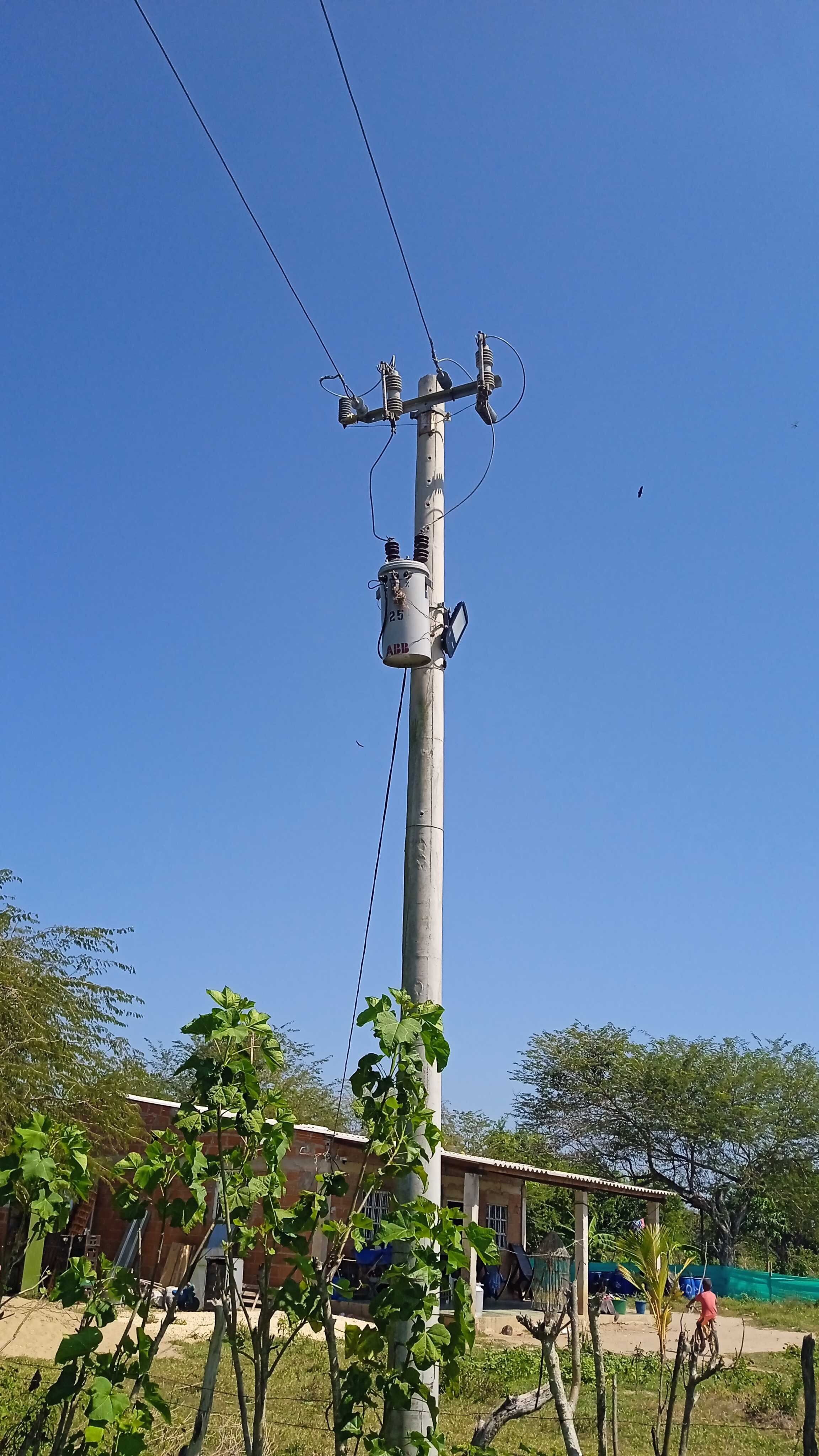 Transformador ilegal en Arjona, Bolívar