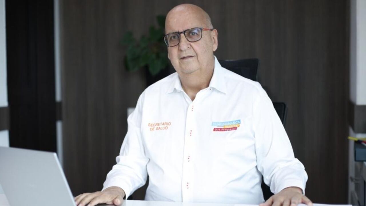 El secretario de Salud de Cundinamarca, Gilberto Álvarez, murió este miércoles 10 de agosto en la ciudad de Bogotá.