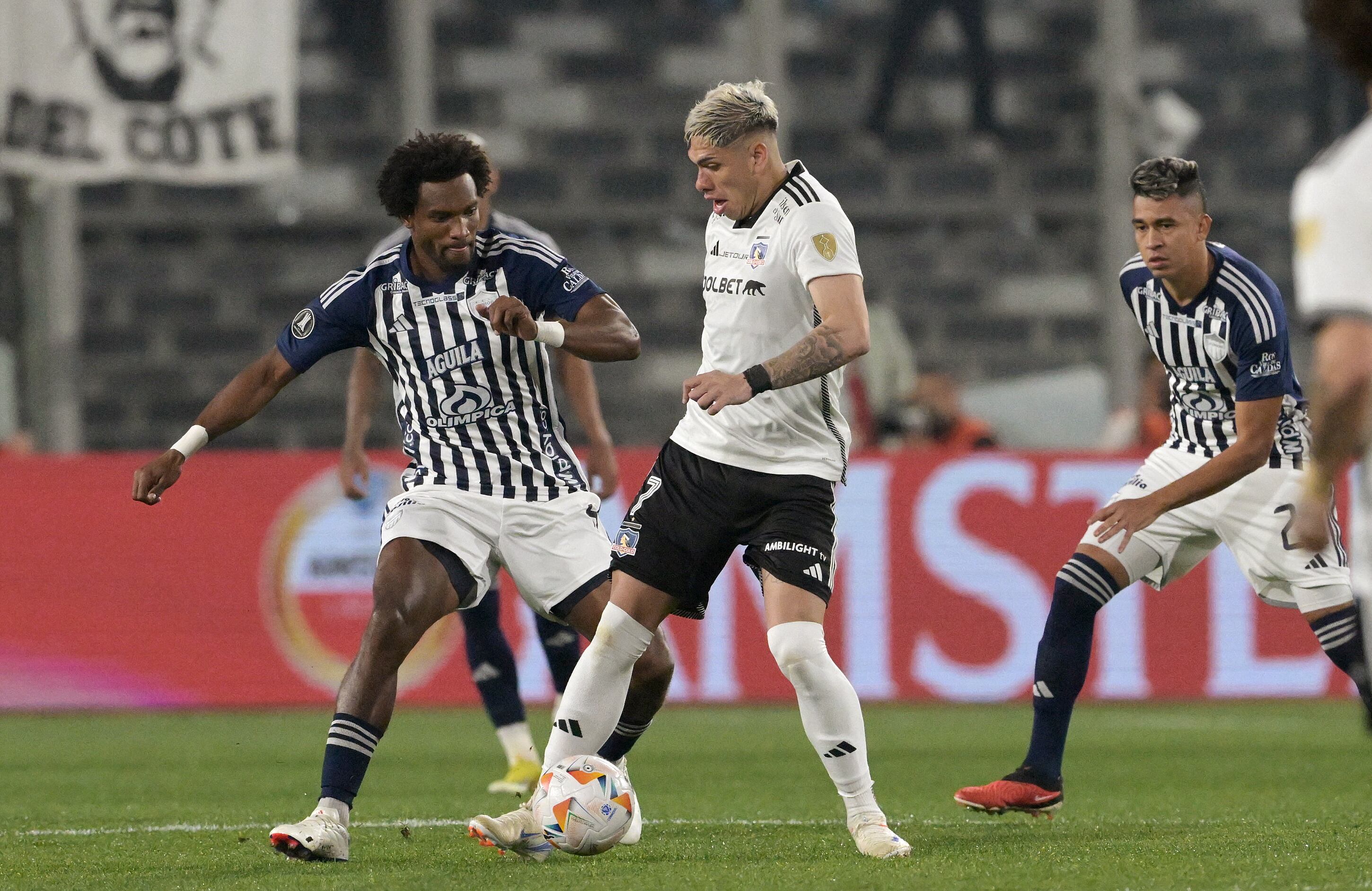 Colo-Colo vs Junior - partido de ida octavos de final - Copa Libertadores.