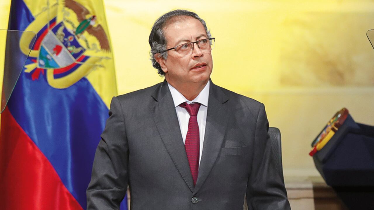 El máximo mandatario ha desatado toda una tormenta por su anuncio.