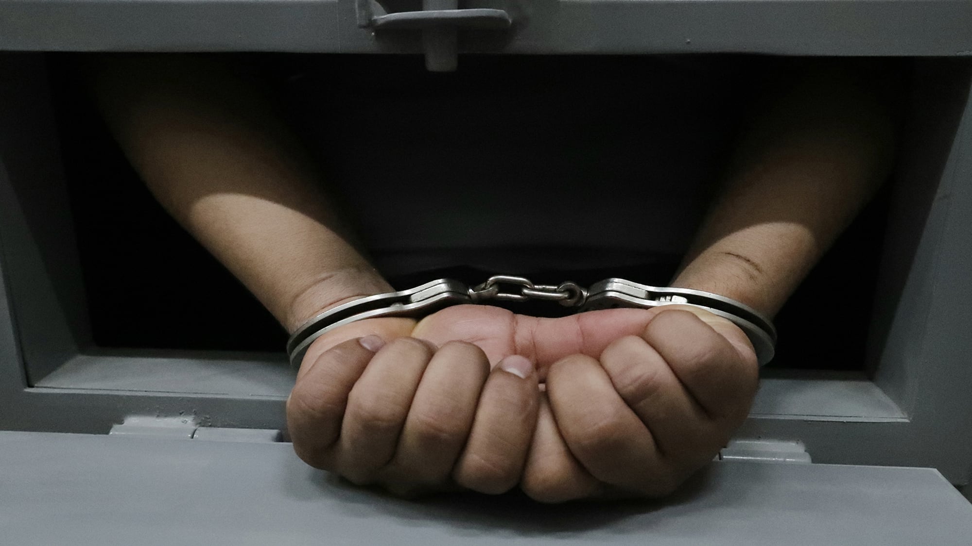 Centro de Confinamiento del Terrorismo" (CECOT)