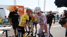 Tadej Pogačar con Jonas Vingegaard, líder y colíder del Tour de Francia 2026 tras tres etapas
