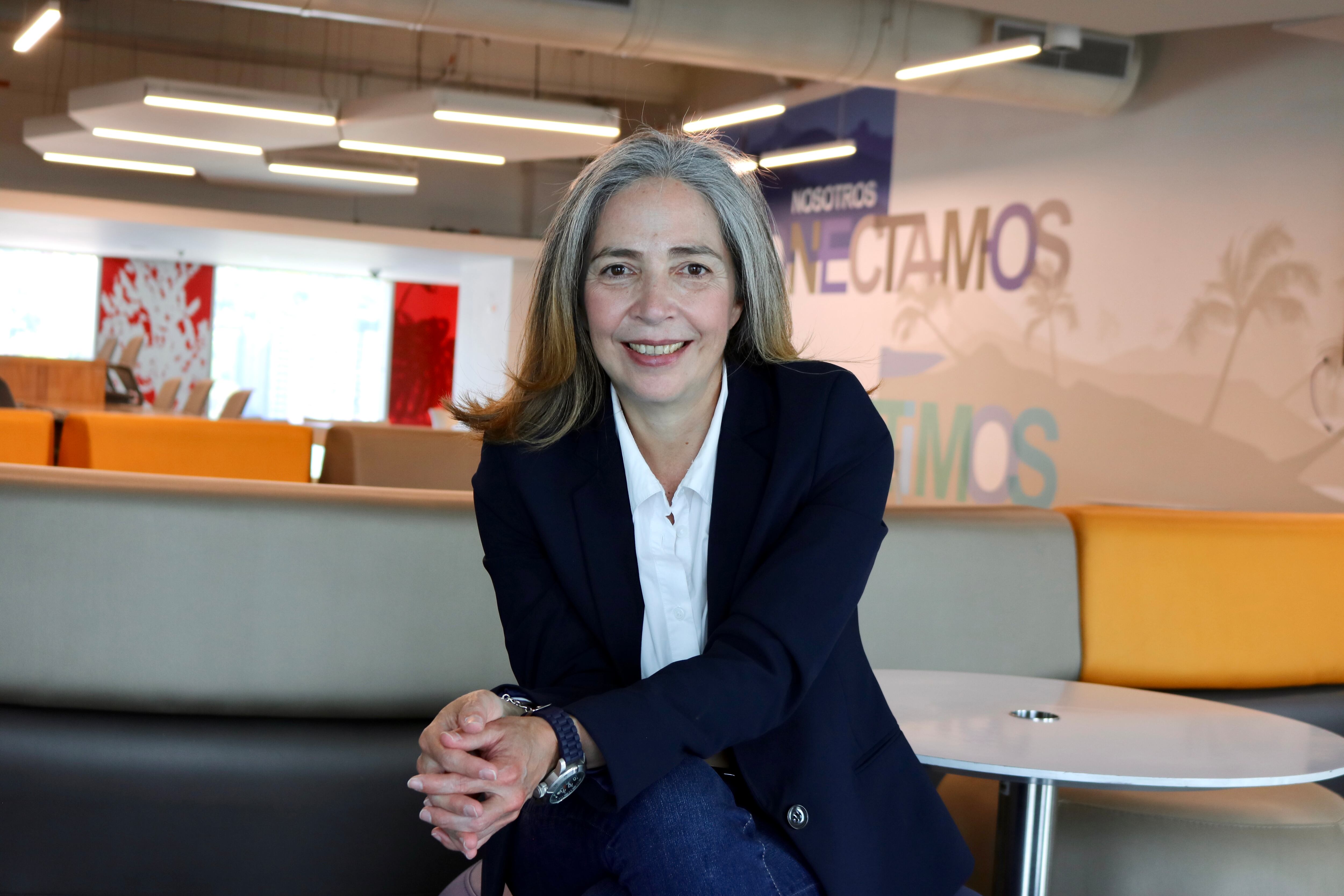 Para María Fernanda Díaz Trujillo, directora de la Fundación Grupo Bancolombia, “nuestro trabajo solo tendrá éxito si logramos que los jóvenes y las familias vean con claridad las oportunidades".