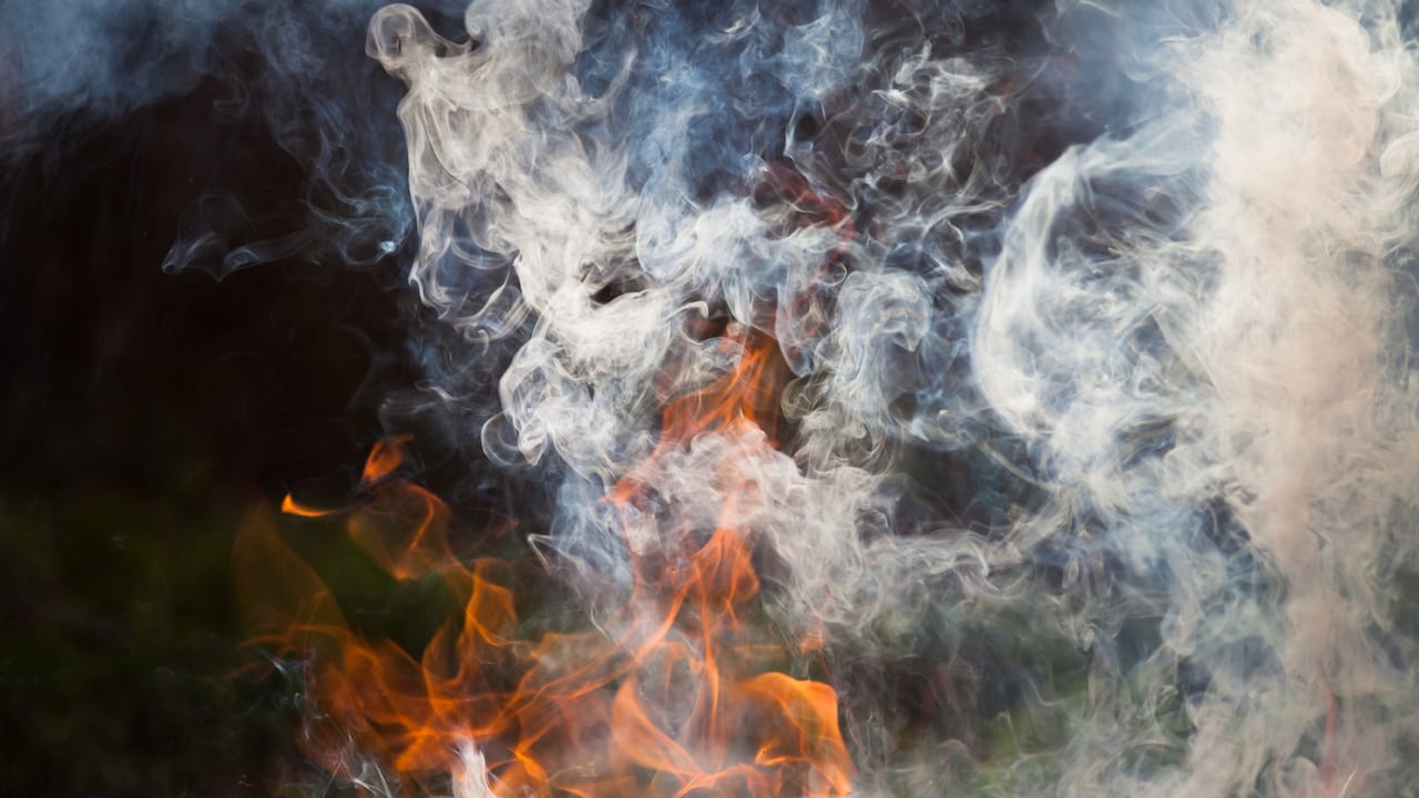 ¿Cómo prevenir la sobrecarga y proteger los electrodomésticos?