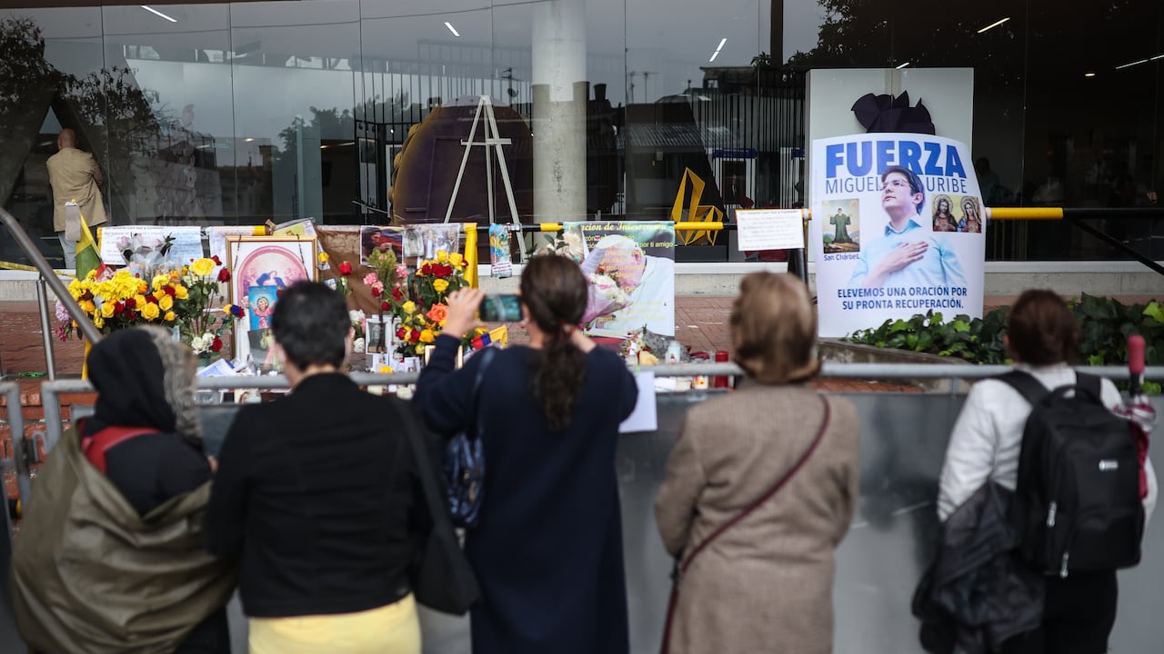 Homenaje Miguel Uribe Turbay, en la Fundación Santa Fe.
