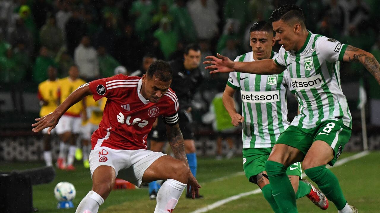 Nacional vs. Inter de Porto Alegre por Copa Libertadores 2025.