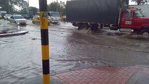 Debido a las lluvias se han presentado diversas inundaciones en Bogotá.