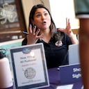 Estados Unidos sigue contratando personas, sobre todo latinos para cubrir vacantes