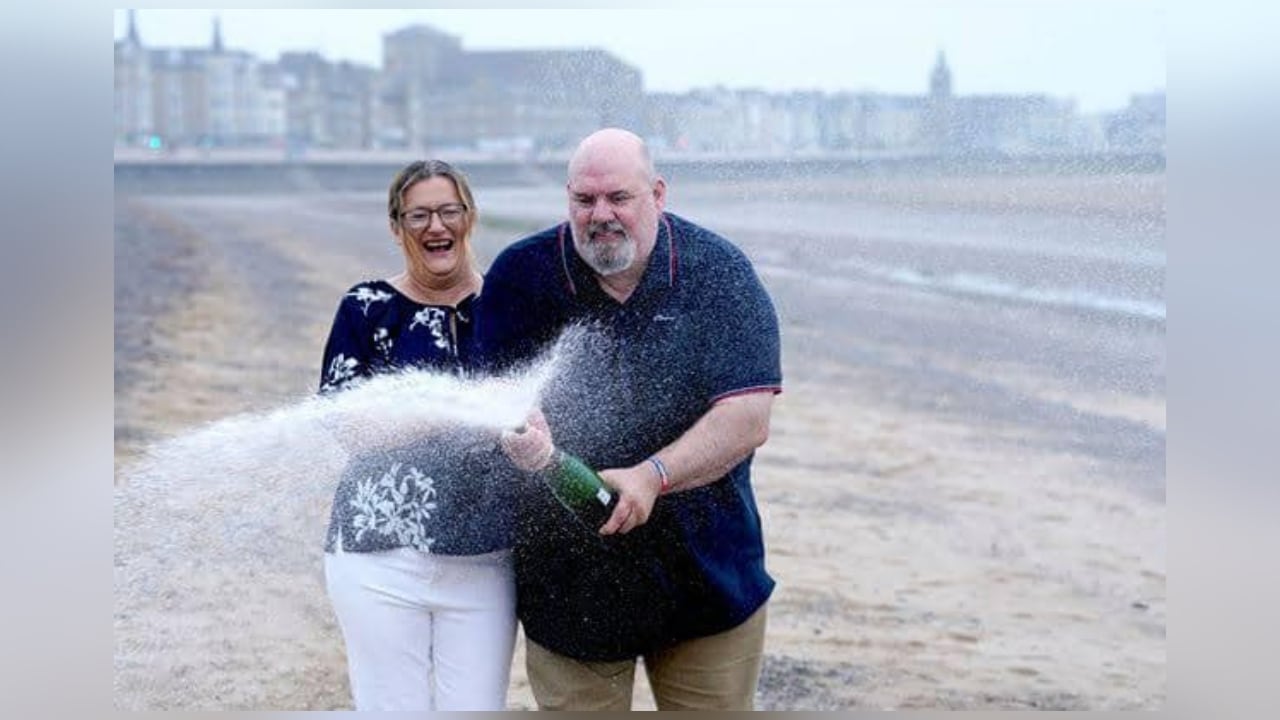 Facebook Helen and Lee Kuchczynski