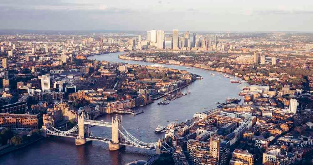 ¿Incluye a Colombia? Reino Unido impone cuarentenas en hoteles para viajeros de “países de riesgo”