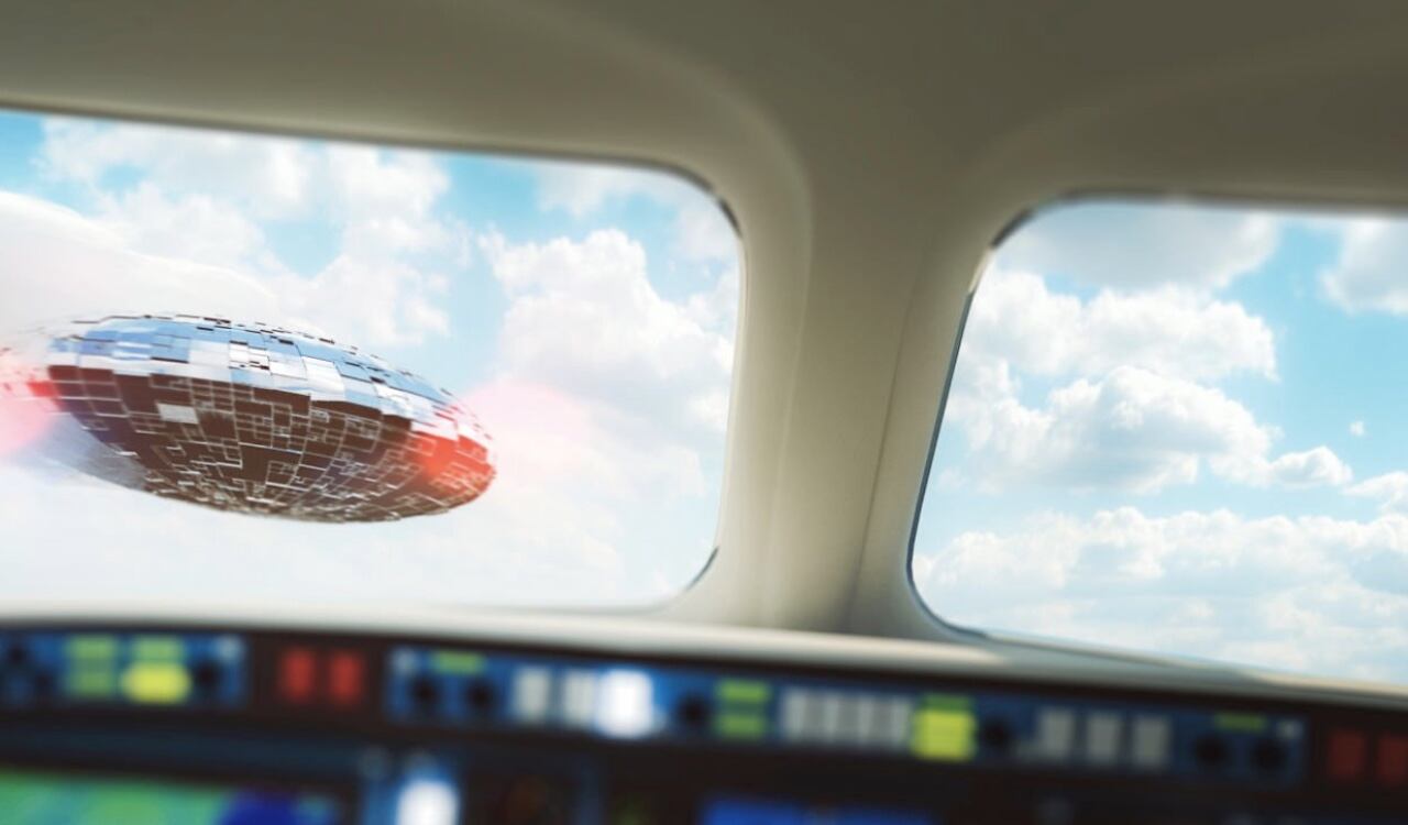 El Ovni mantuvo en vilo las operaciones de la terminal aérea de San Petersburgo por varias horas (imagen de referencia)