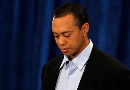 Algunas empresas que hacían negocios con Tiger Woods rompieron con el golfista tras el escándalo sexual.