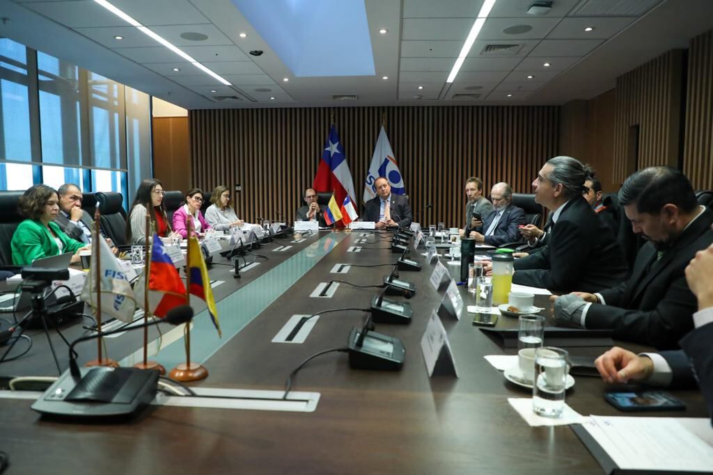 Frenar la expansión del Tren de Aragua e impactar el patrimonio ilegal, entre los temas de la reunión del Fiscal Barbosa se reunió con su homologo en Chile