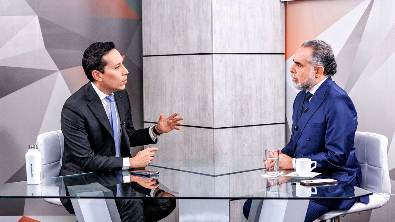 En diálogo con el editor político de SEMANA, Diego Bonilla, el ministro del Interior, Armando Benedetti, aseguró que Petro sí se irá el 7 de agosto de 2026.