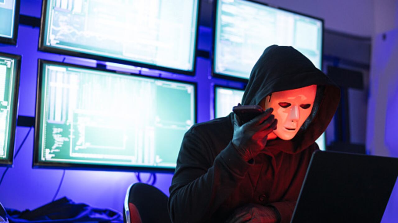 Esta es la razón por la que los estafadores conocen tanto de una persona. (Imagen de referencia).