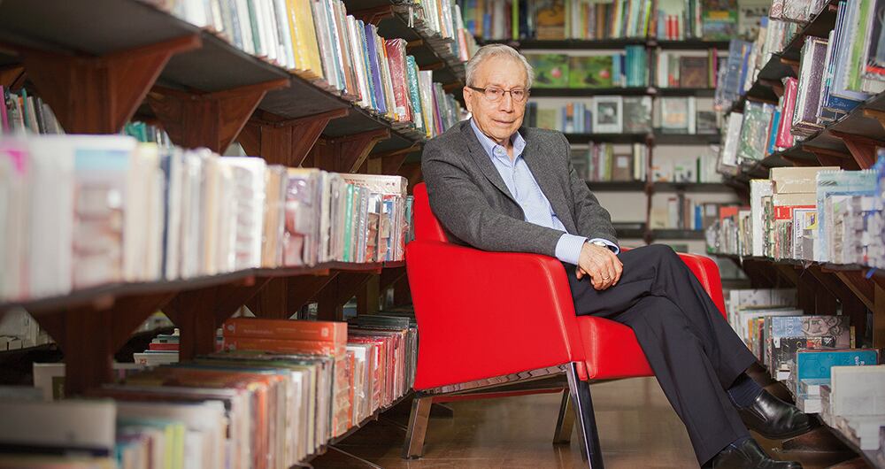 Felipe Ossa, el decano de los libreros en Colombia.