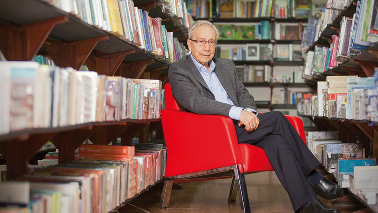 Felipe Ossa, el decano de los libreros en Colombia.