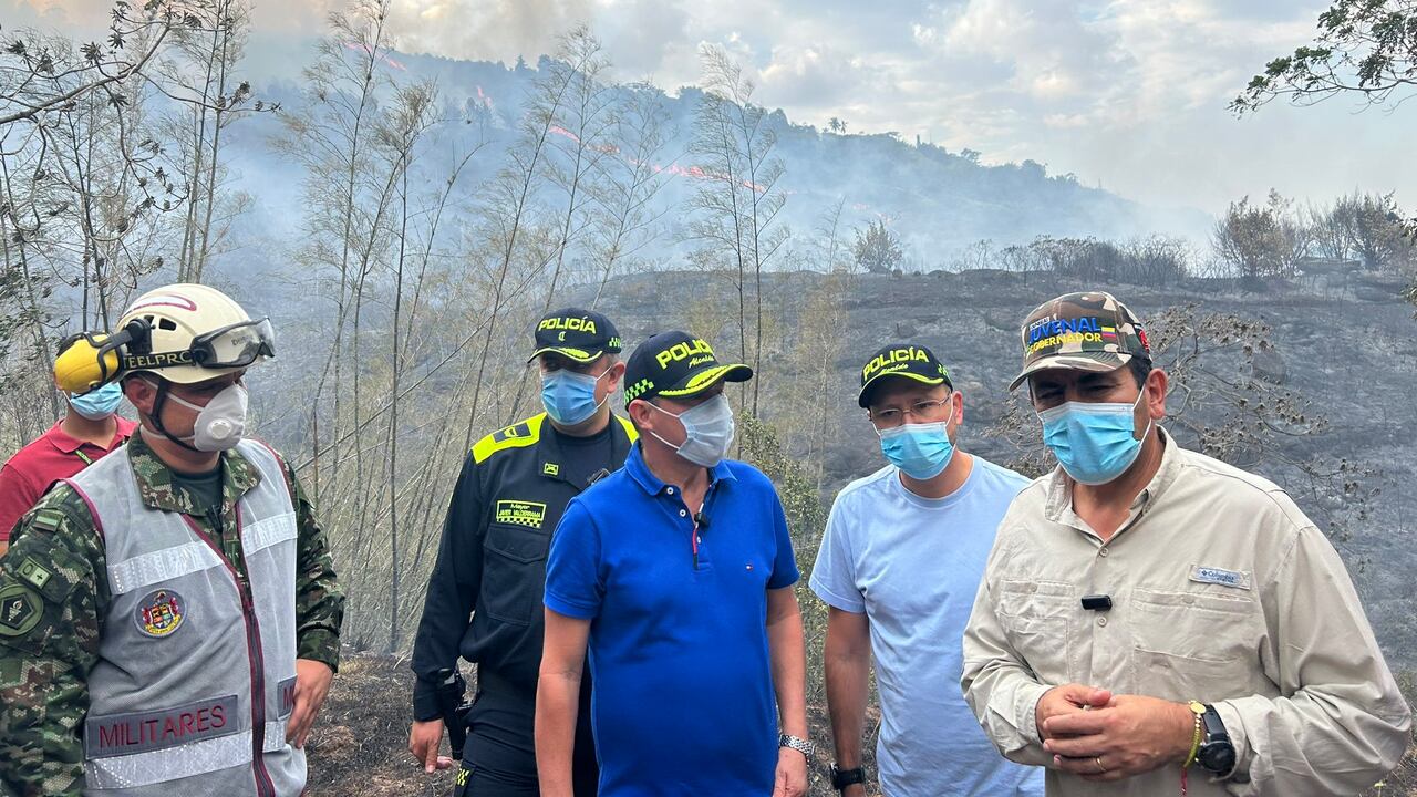 Las autoridades se encuentran en la zona de la emergencia.