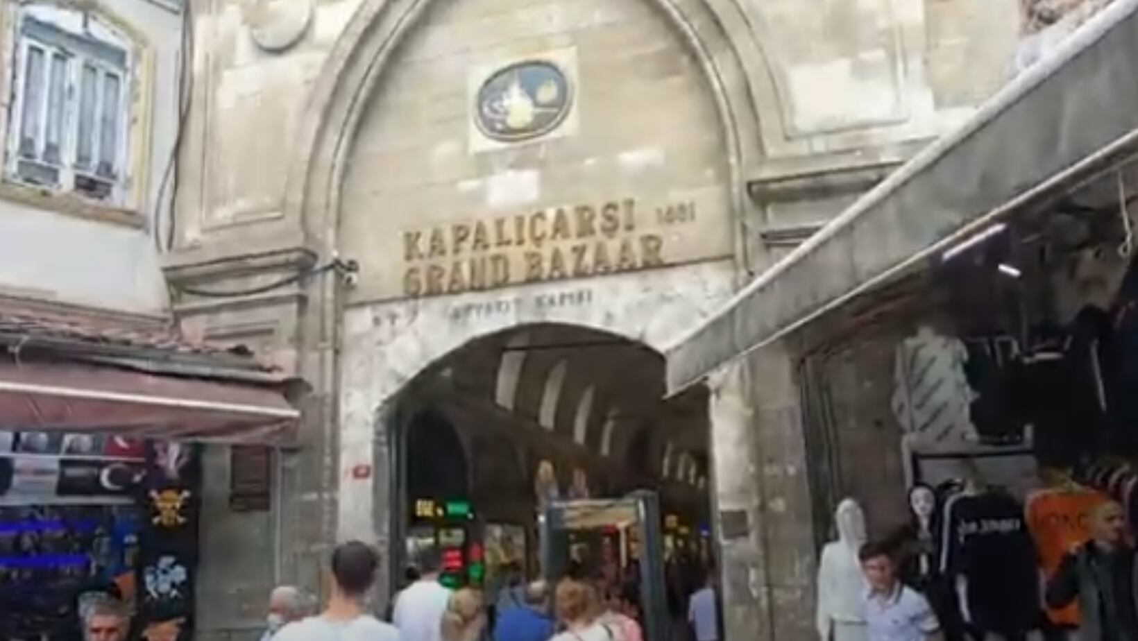 El Gran Bazar de Estambul es uno de lo sitios que no debe dejar de visitar.