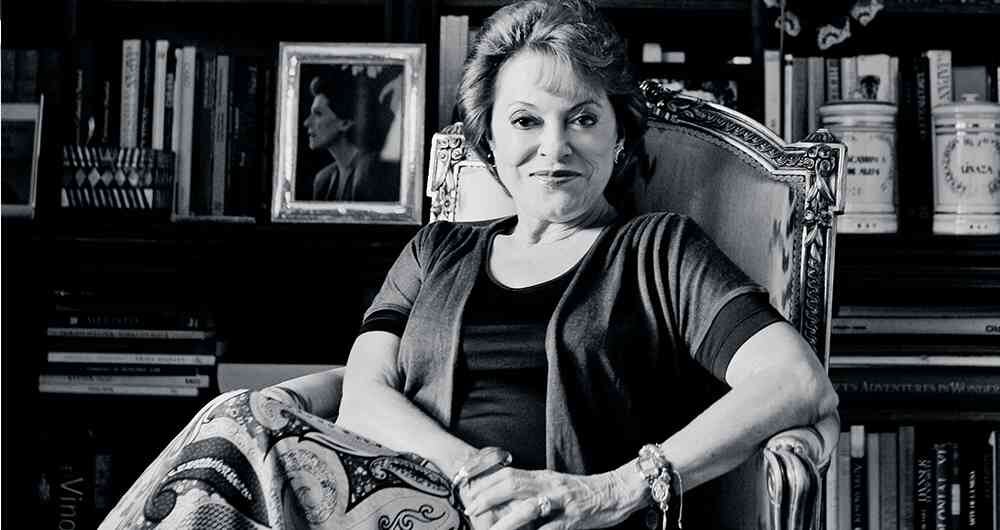 Gloria Zea tuvo tres hijos con Fernando Botero. Fernando, la luz de sus ojos, nació en 1956, cuando la pareja vivía en México. Gloria dio a luz a Lina y a Juan Carlos cuando regresaron a Bogotá.