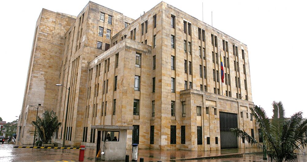 Denuncian que hay demoras en los pagos de nómina, hay atrasos en sistemas de información para que las entidades territoriales puedan tener excedentes, que son recursos para inversiones.