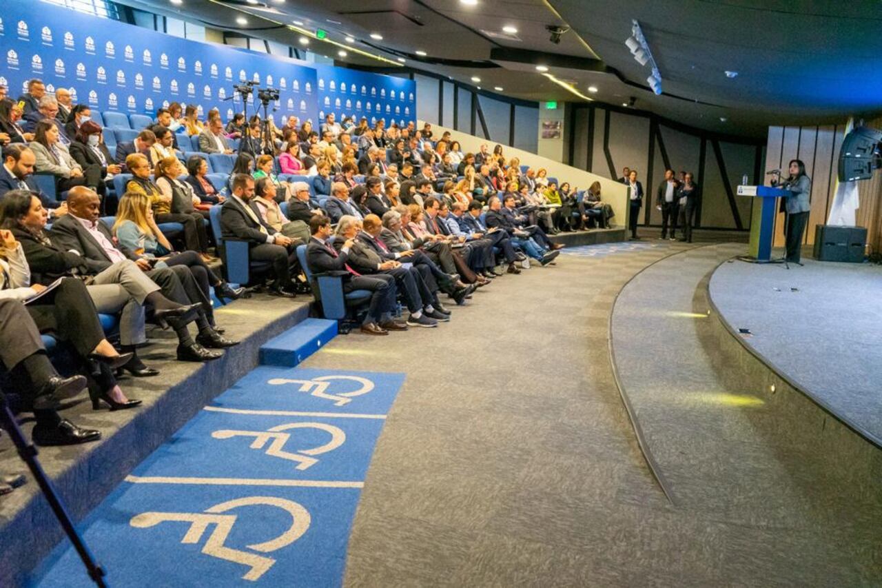Ante lluvia de quejas contra Emssanar y Asmet Salud, Defensoría urge a los agentes interventores a garantizar el correcto funcionamiento de las EPS