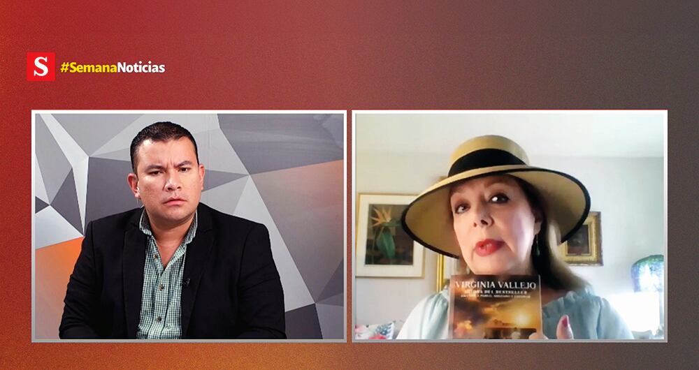 El periodista Francisco Argüello entrevista a Virginia Vallejo. 