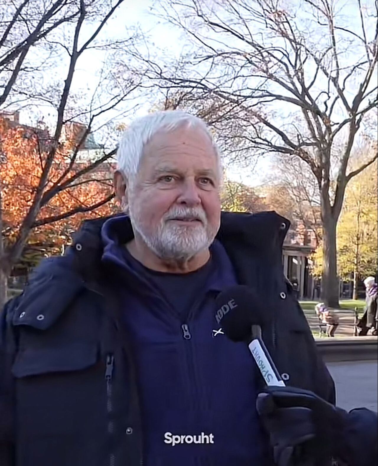 El usuario se dedica a hacer videos de este tipo en el que se enfoca en reflexiones de la vida y consejos para las personas