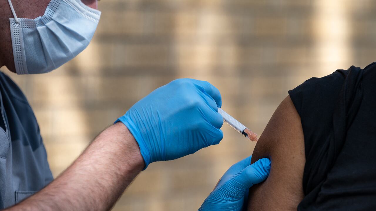 la vacuna de pfizer-BioNTech ha probado ser duradera