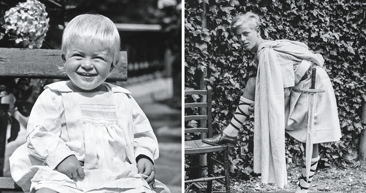 Nació en 1921 en la isla de Corfú. Era nieto del rey Georgios I de Grecia y provenía de 16 reyes de la casa de Oldenburg, siete zares de Rusia, seis reyes de Suecia y tres reyes de la casa Schleswig-Holstein-Sonderburg-Glücksburg.