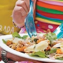 Ensalada de rúgala, nueces y auyama