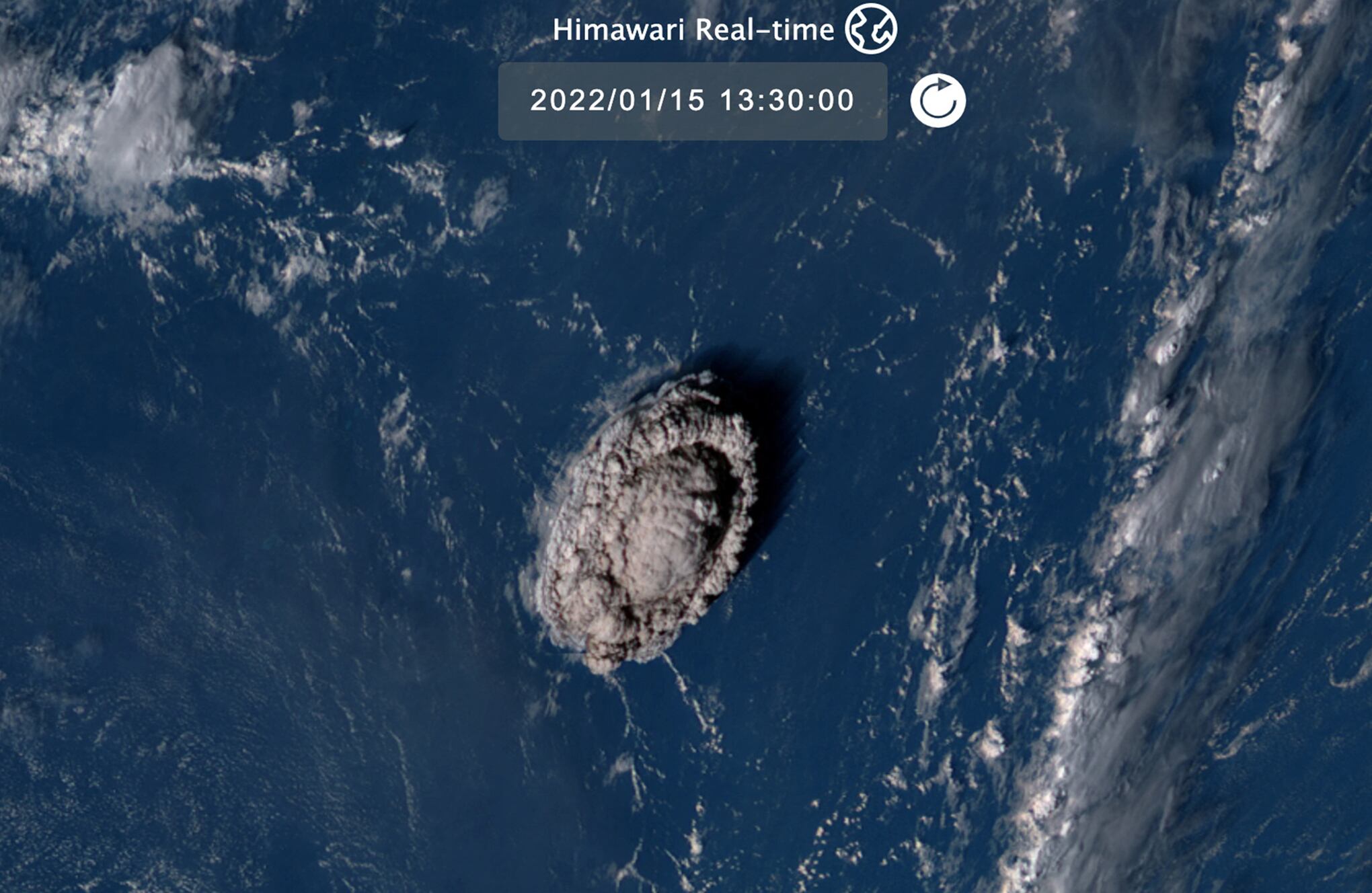 satélite muestran la erupción de Tonga