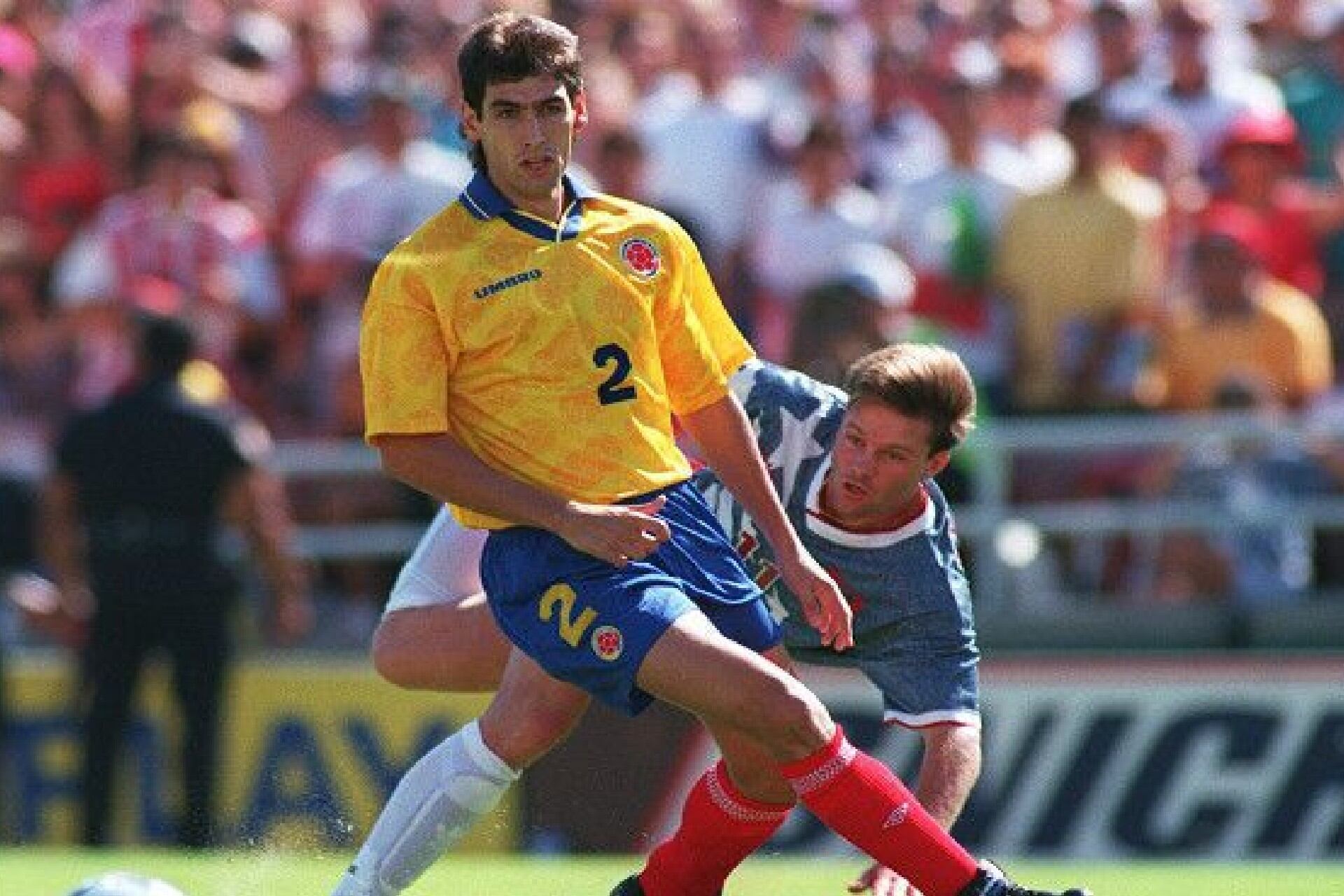Andrés Escobar en el duelo contra Estados Unidos en 1994.