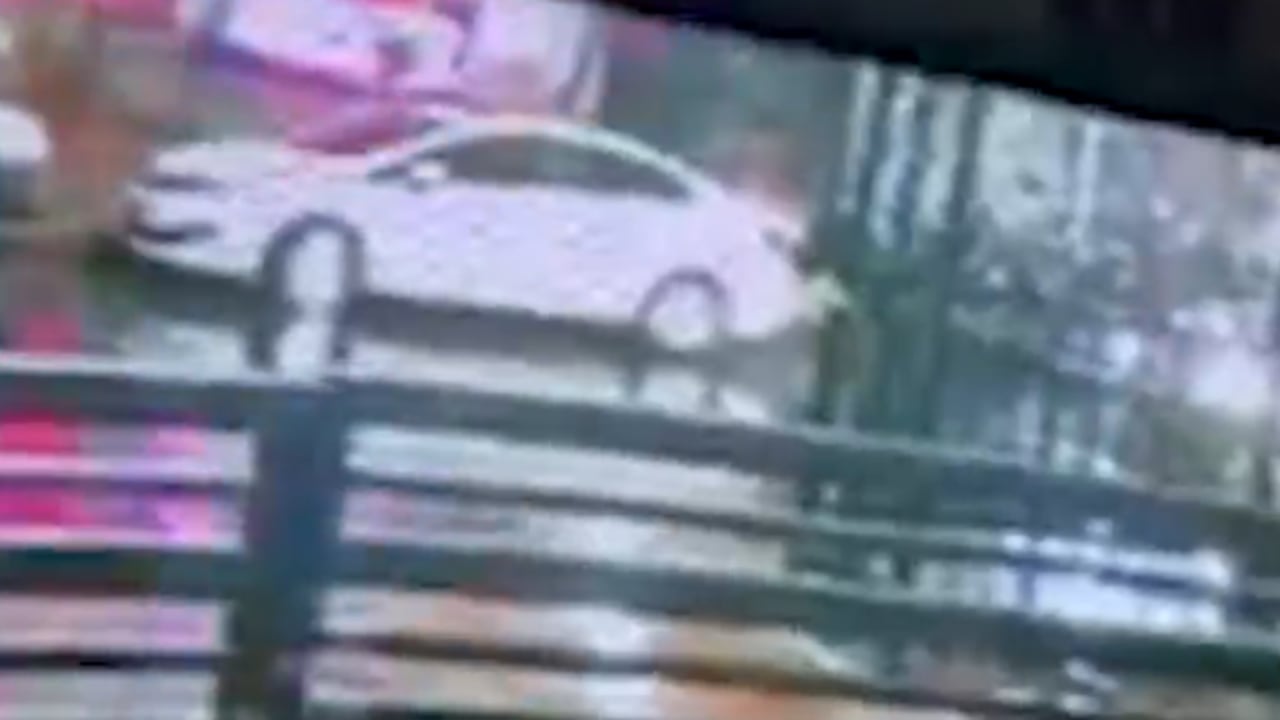 Vehículo robado en Kennedy