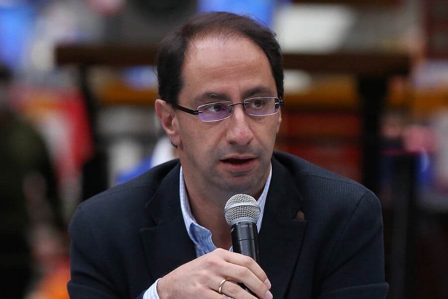 Abelardo de La Espriella anunció que el exministro de Hacienda José Manuel Restrepo será su fórmula vicepresidencial.