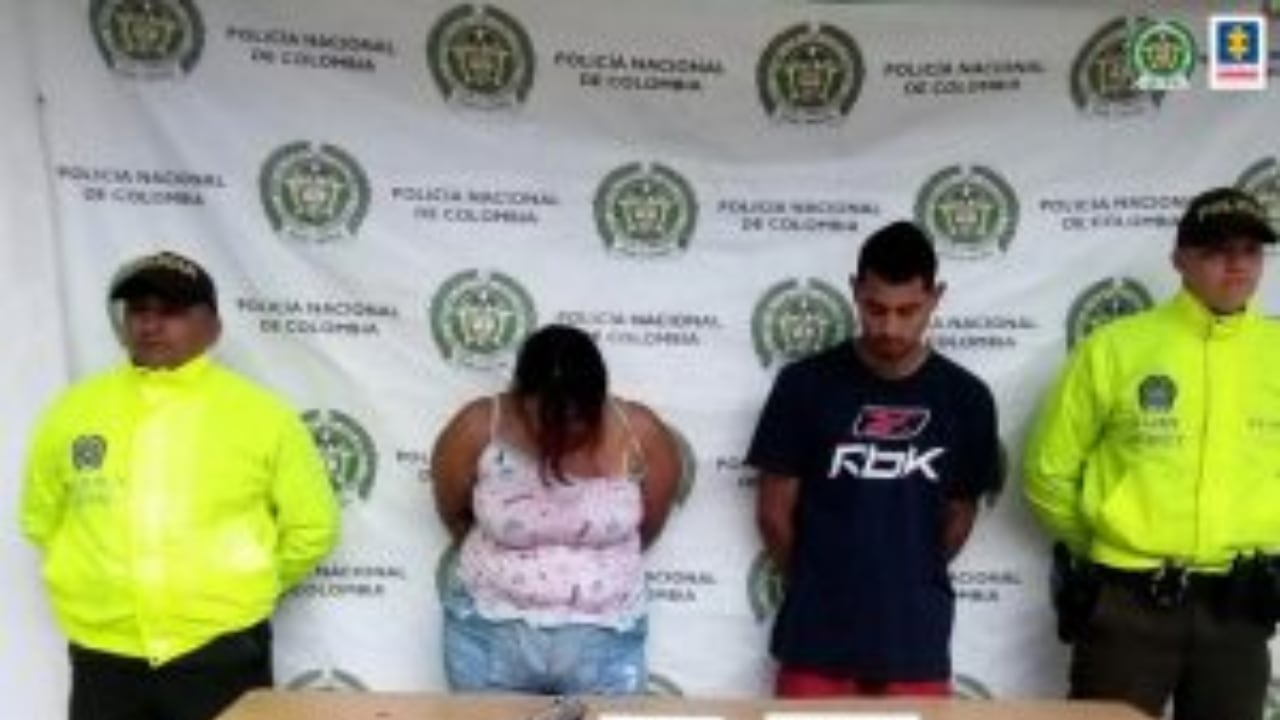 La Fiscalía General de la Nación consiguió que un juez de control de garantías en Sevilla, Valle del Cauca, ordenara la detención preventiva en un centro de reclusión para María Isabel Henao Betancourth y Héctor Fabio Alfaro Navarro.