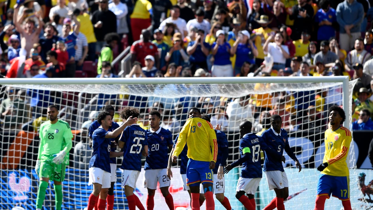 Juan David Cabal (#13) en el amistoso previo al Mundial 2026 vs. Francia
