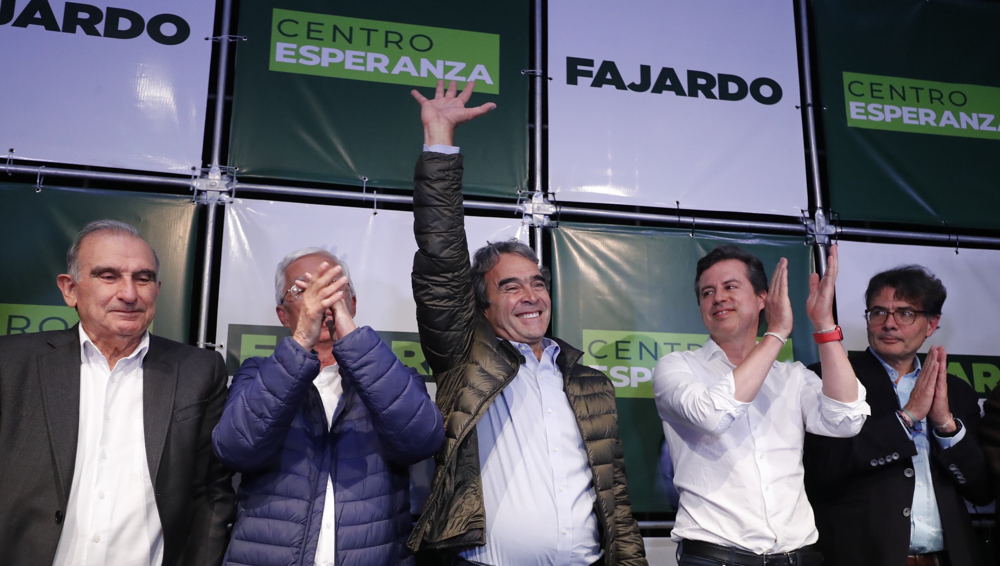 Sergio Fajardo ganador de la Consulta de la Coalición Centro Esperanza