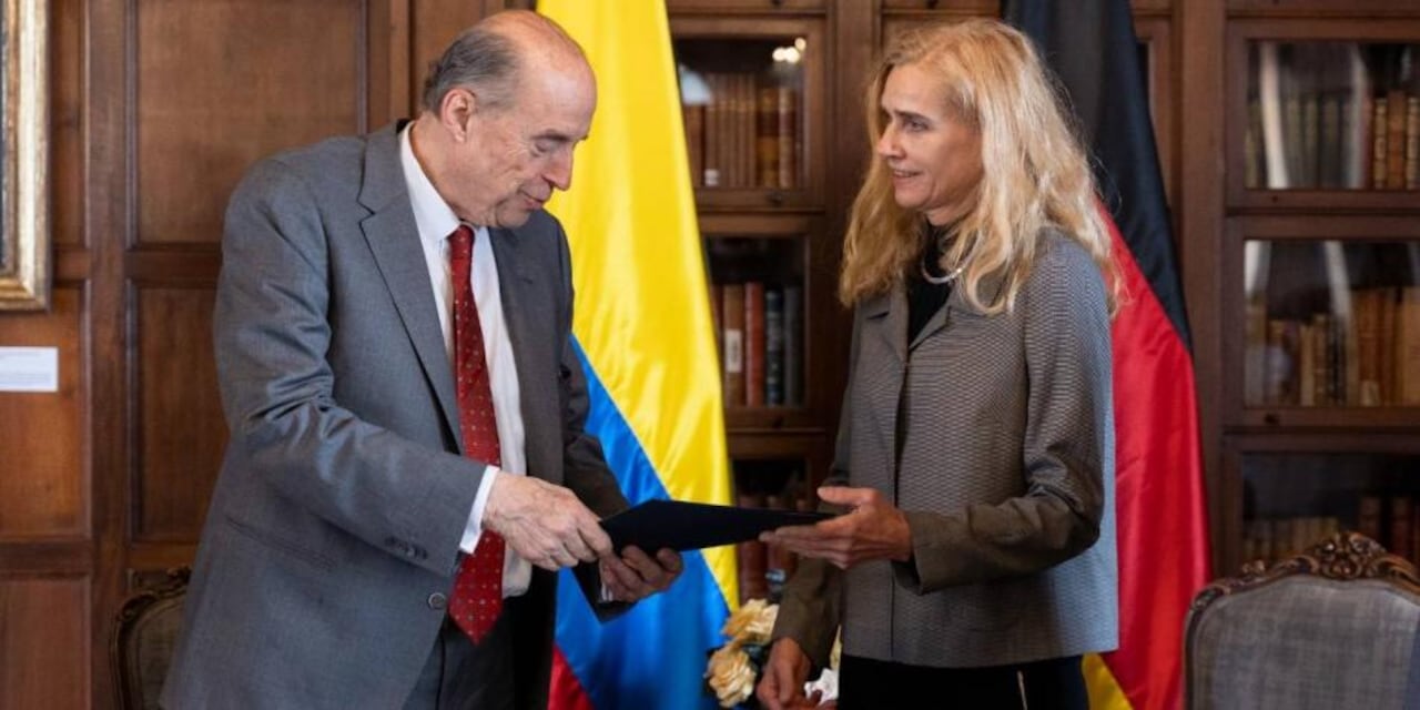 Marian Schuegraf y Álvaro Leyva.