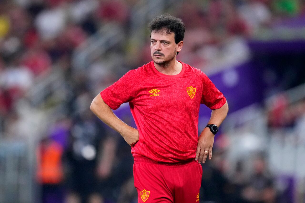 Fernando Diniz entrenador del Fluminense