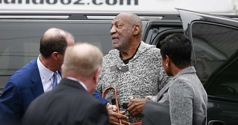 Su caída fue traumática, y muchos de sus admiradores se sintieron traicionados.