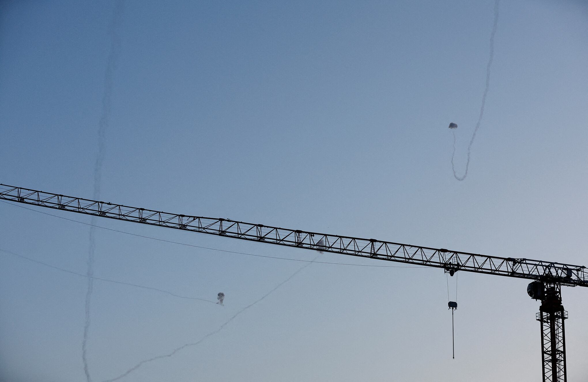 En imágenes : cientos de cohetes lanados a Tel Aviv