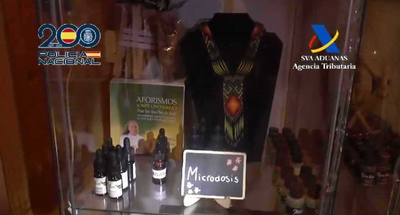 Las investigaciones comenzaron cuando los agentes descubrieron un entramado comercial que proporcionaba rituales neochamánicos