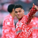 BUENOS AIRES, ARGENTINA - APRIL 05: Juan Fernando Quintero of River Plate warms up prior to a Torneo Apertura match between River Plate and Belgrano at Estadio Más Monumental Antonio Vespucio Liberti on April 05, 2026 in Buenos Aires, Argentina. (Photo by Rodrigo Valle/Getty Images)