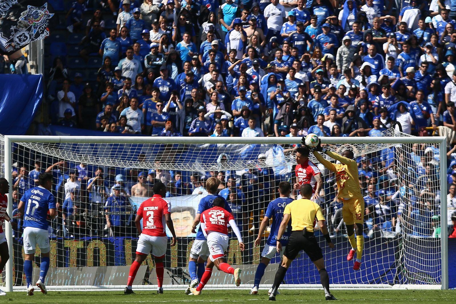 Millonarios enfrentó a Santa Fe en el estadio El Campín, en juego válido por la fecha 16 de la Liga BetPlay I 2026.