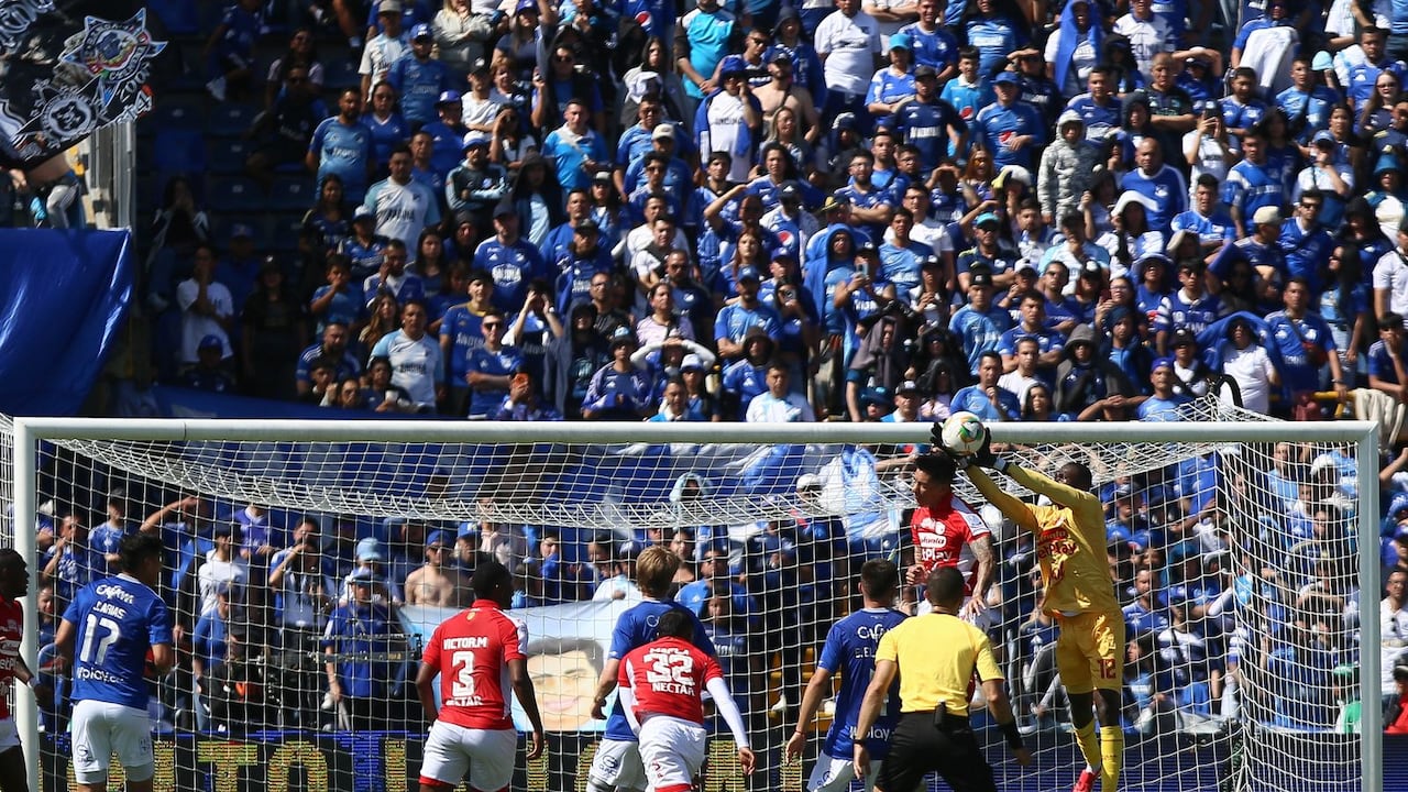 Millonarios enfrentó a Santa Fe en el estadio El Campín, en juego válido por la fecha 16 de la Liga BetPlay I 2026.
