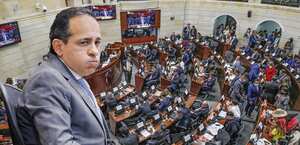 Alexander López estará en la presidencia del Senado hasta el 20 de julio. En esa fecha asumirá la dignidad un integrante de la Alianza Verde.