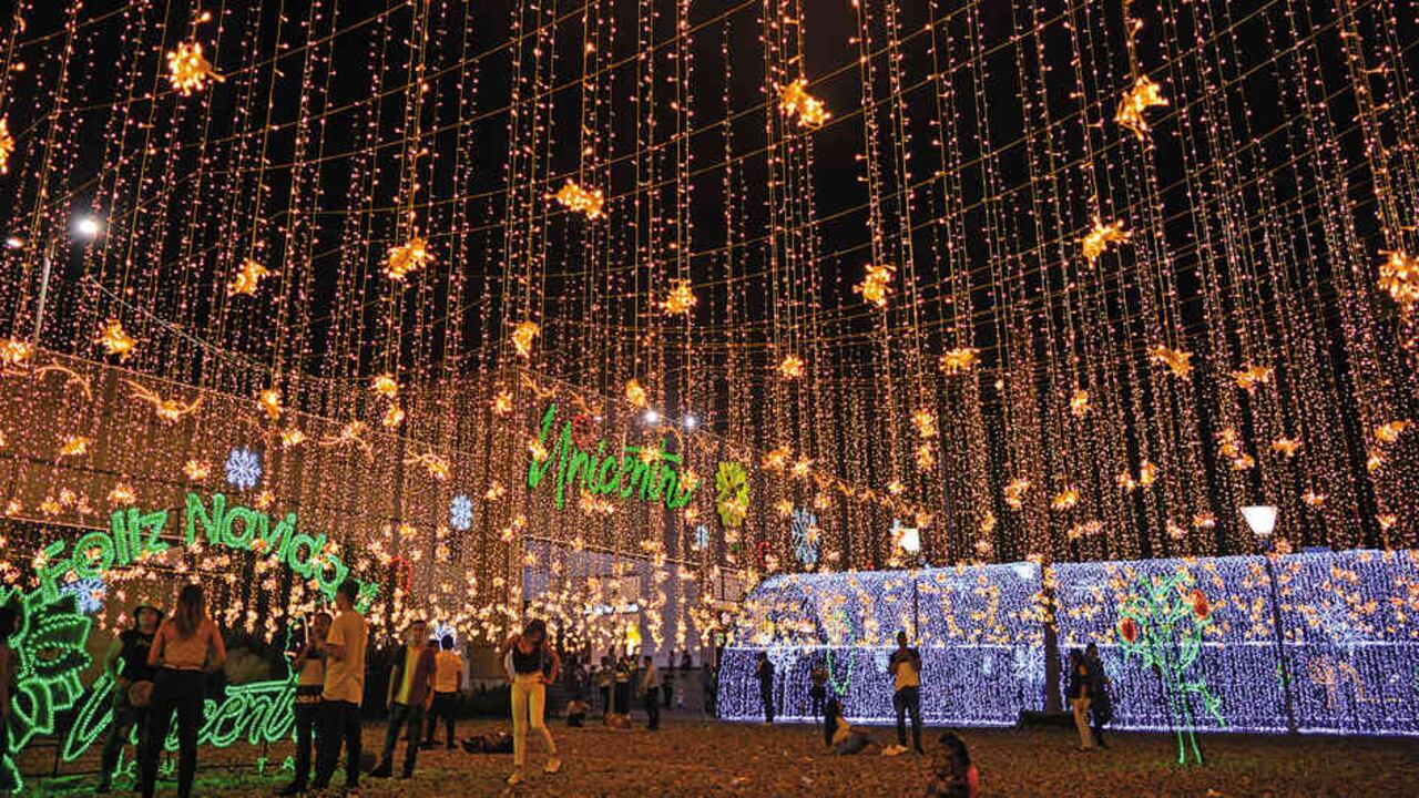 Las tiendas ubicadas en Unicentro Cúcuta, de reconocidas marcas nacionales e internacionales, impulsan la economía y el emprendimiento local.